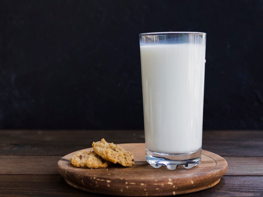 Wellhealthorganic.com: Do-You-Know-12-Benefits-Of-Drinking-Buttermilk-Daily