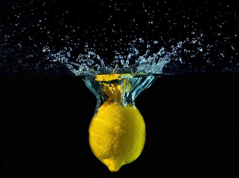 Wellhealthorganic.Com:Health-Benefits-Of-Lemon-Oil