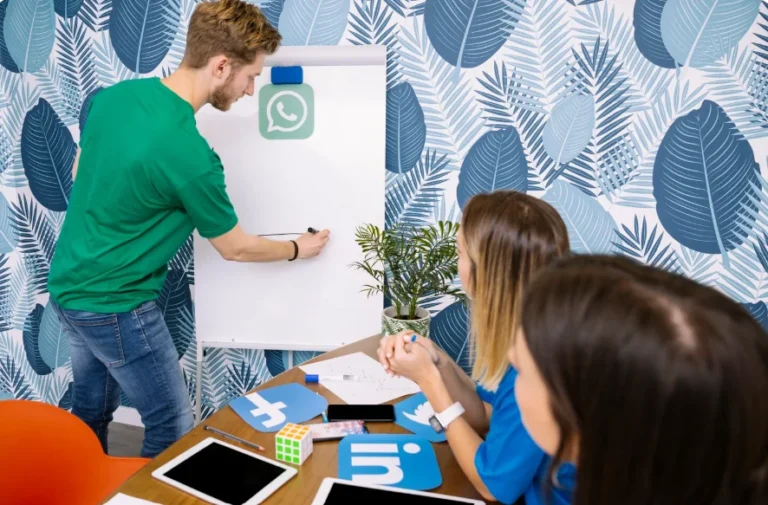 Enhance GB WhatsApp Security | Best Settings & Privacy Tips